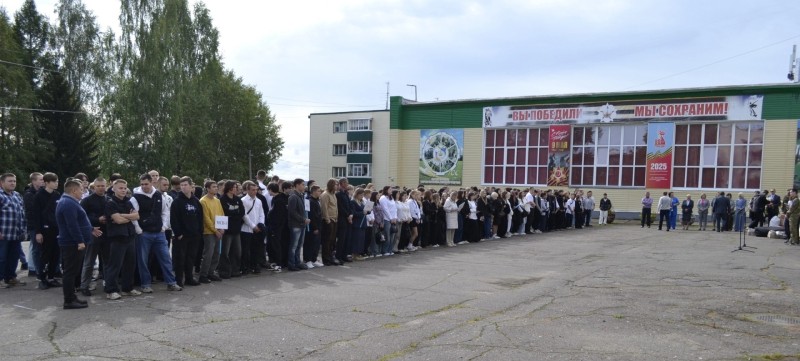 200 студентов приступили к очному обучению в Коми агропромышленном техникуме