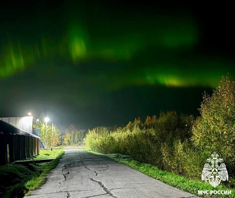 Фотоохотники поймали северное сияние в Коми 