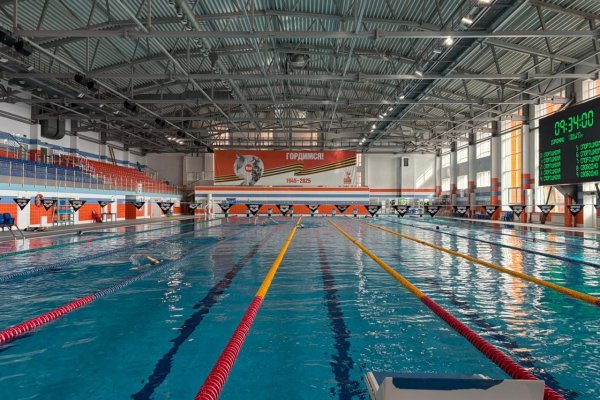 При поддержке СЛПК отремонтирован бассейн в региональной спортивной школе 

