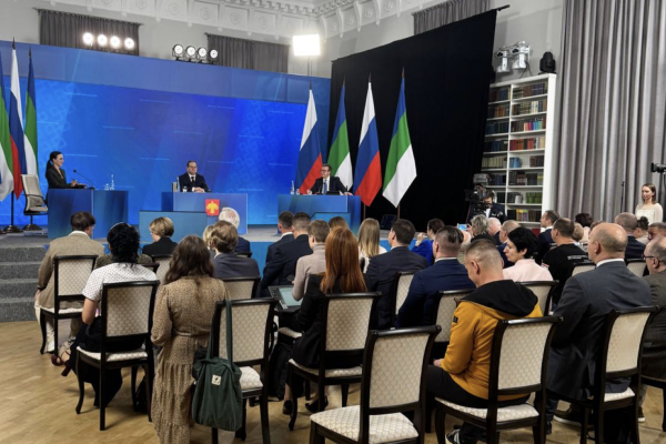 Моя задача - вернуть доверие людей к власти - Ростислав Гольдштейн