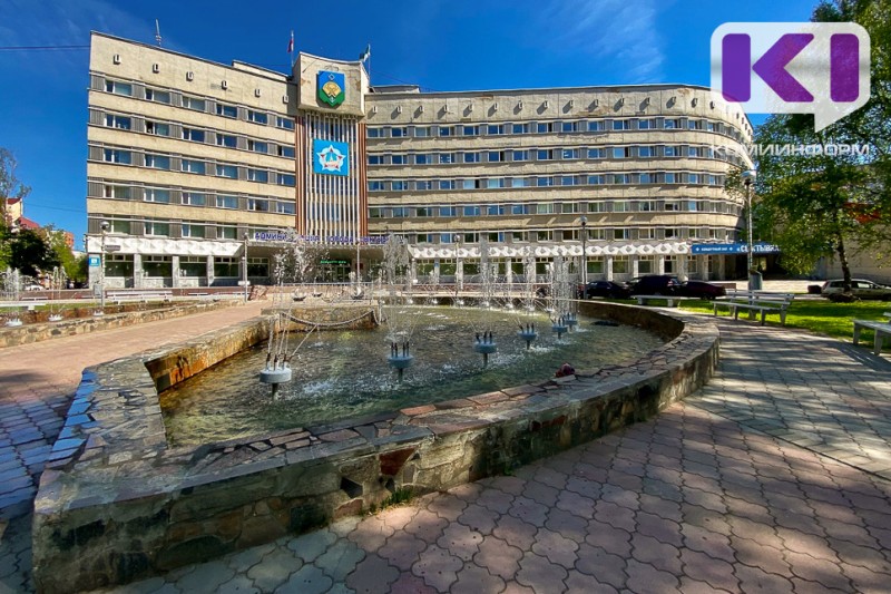 Участники СВО, вдова Героя Коми, спортсмены, врачи и педагоги: кто проходит в состав Совета Сыктывкара