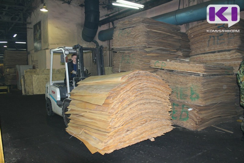 Удовлетворены 17 исков в интересах работников ООО "Жешартский ЛПК"