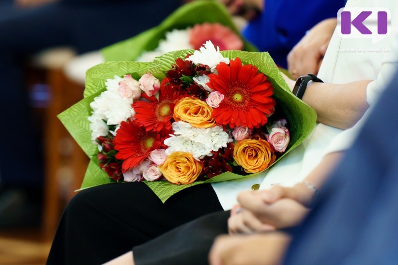 Президент РФ отметил почетной грамотой воспитателя детского дома из Сыктывкара