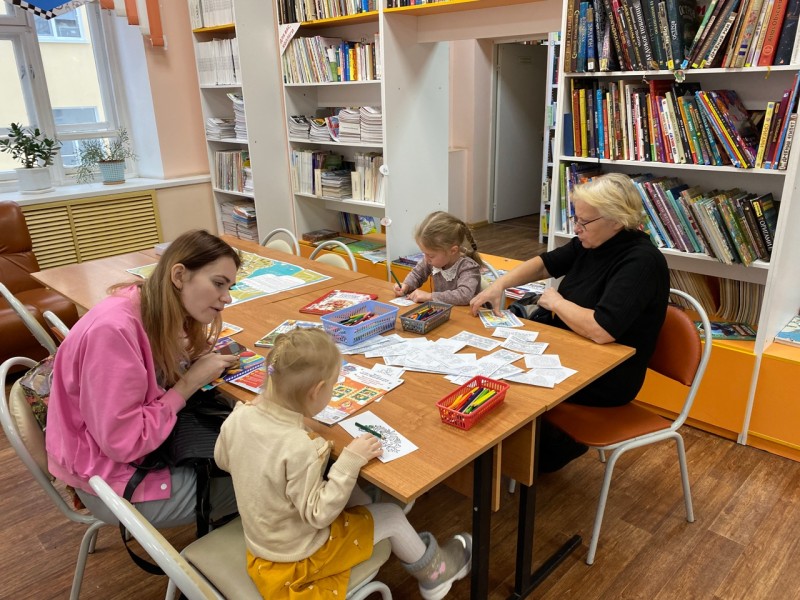 Семейные супергерои: Маршаковка встречает День пожилых людей