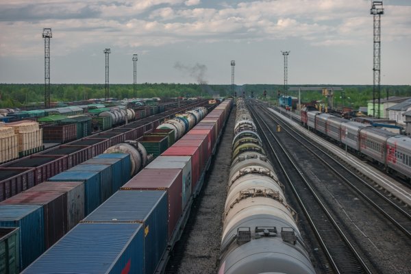 Погрузка нефтепродуктов на Северной железной дороге выросла на 3,6% в январе-августе

