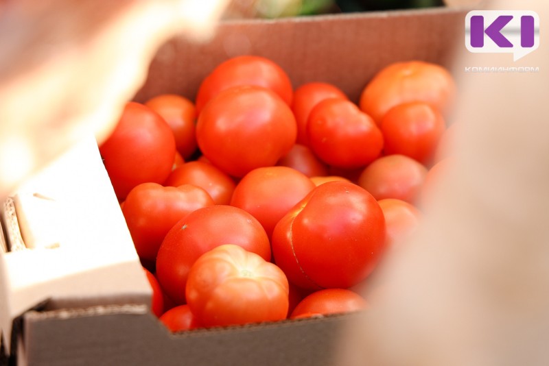 В Коми за неделю подорожали помидоры и сыры, но подешевели куриные яйца