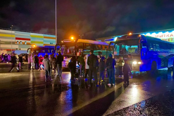 Около 200 детей из Коми отправились на шестую смену лагеря 