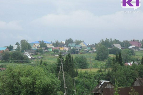 Глава сельского поселения Зеленец заплатит штрафы за отказ рассматривать обращения местных жителей