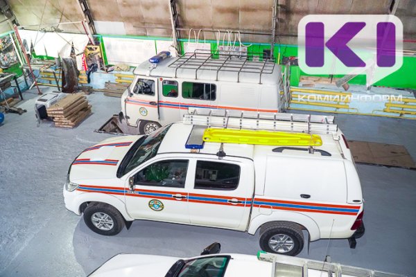 В Печоре мужчина спускался с 4 этажа по простыням и сломал ноги 