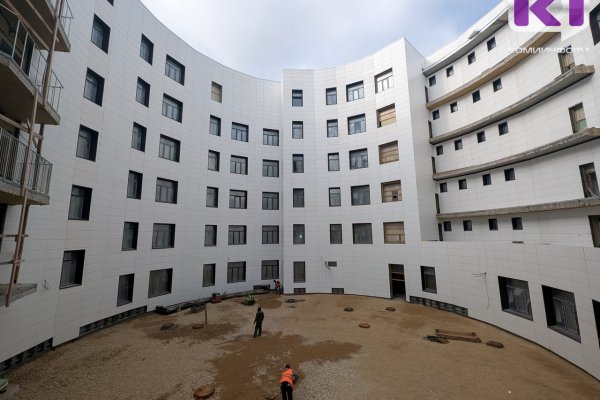 Изолированная капсула без воздухообмена с соседними помещениями: как устроены палаты Республиканской инфекционной больницы Коми
