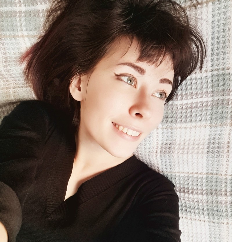 Переводчица из Коми Анастасия Мигалина одержала победу в конкурсе художественных переводов Союза писателей России

