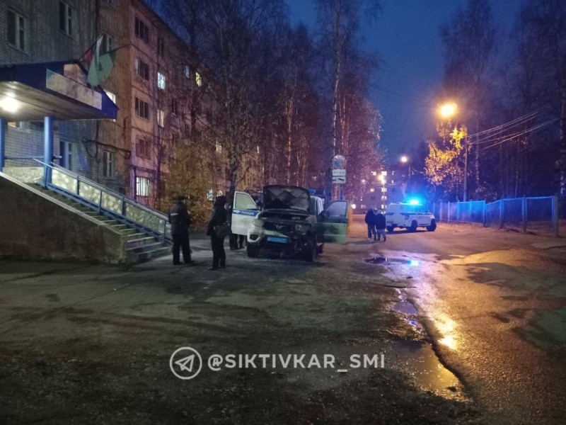 В Сыктывкаре задержали 75-летнюю подозреваемую в попытке поджога автомобиля полиции