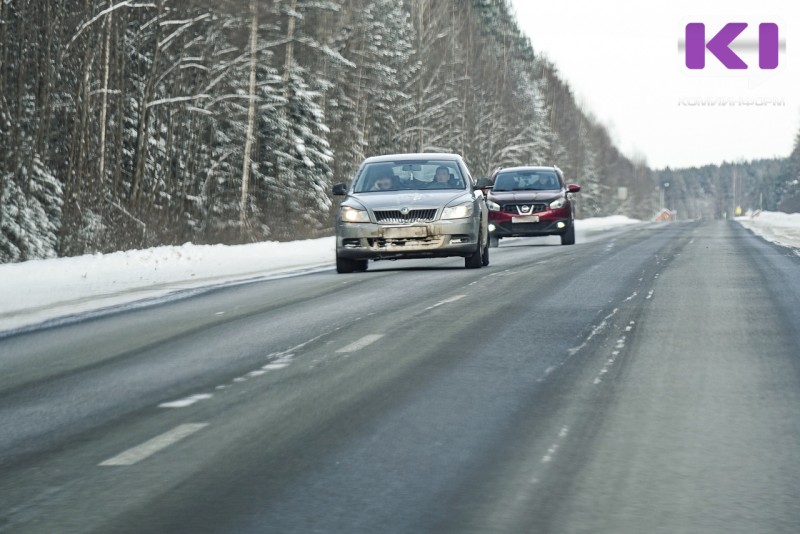 Пристав в Сыктывкаре арестовала два автомобиля, принадлежащие задолжавшей банку полтора миллиона рублей