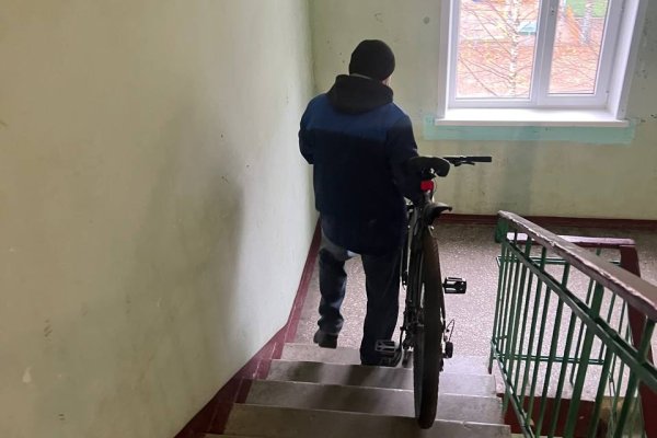 В Эжве из подъездов продолжают выносить вещи ради пожарной безопасности