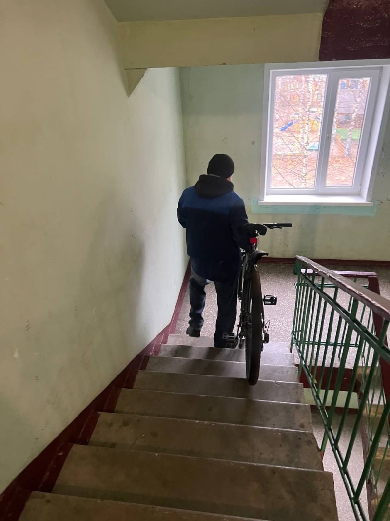 В Эжве из подъездов продолжают выносить вещи ради пожарной безопасности