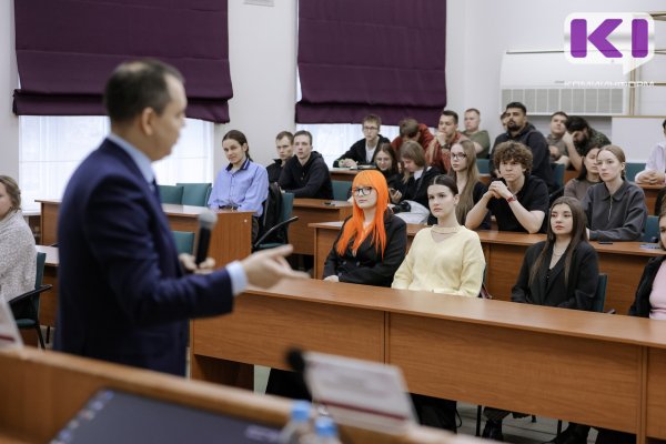 Представитель МИД России Максим Полетаев рекомендовал сыктывкарским студенткам не посещать некоторые интересные страны