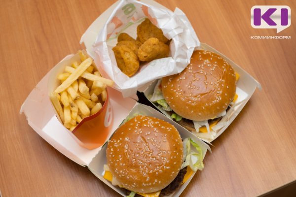 В Госдуме хотят создать механизм предотвращения массовых отравлений готовой едой