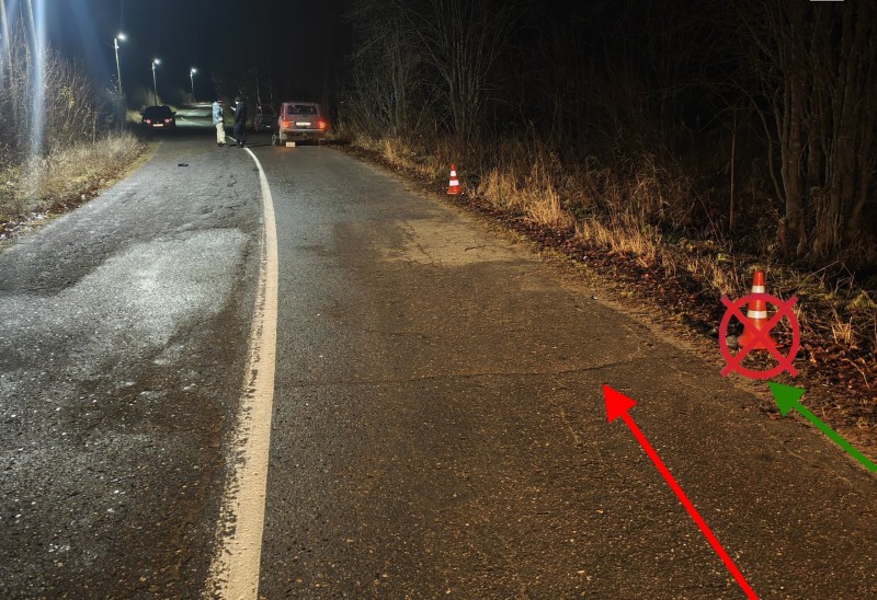 В Корткеросском районе пенсионер на "Ниве" сбил идущего по краю дороги пешехода