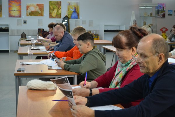 Акция, объединяющая поколения: в Сыктывкаре написали 