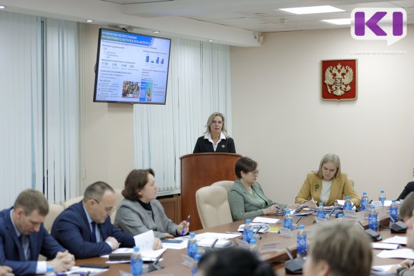 Вопросы реорганизации и оптимизации образовательных учреждений в Коми необходимо обсуждать с общественными и муниципальными советами