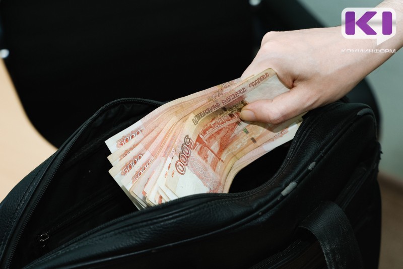 Республика Коми вошла в топ-20 регионов России по уровню зарплат