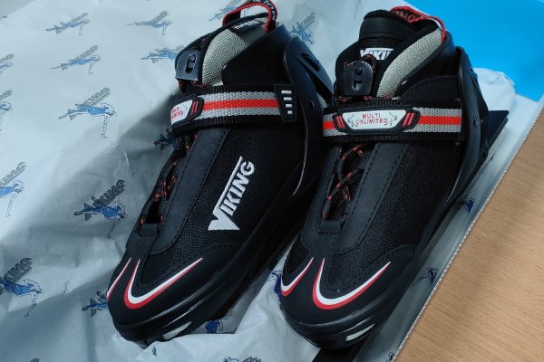 Федерация конькобежного спорта Коми получила 55 пар коньков от Союза конькобежцев России