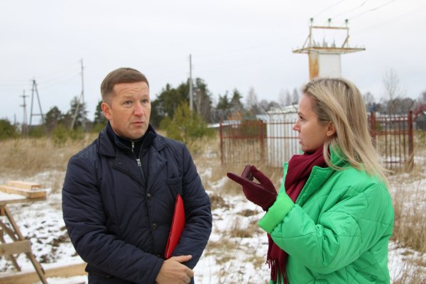 От диалога с жителями до контроля строек: зампред правительства Коми Наталья Якимова посетила Прилузье