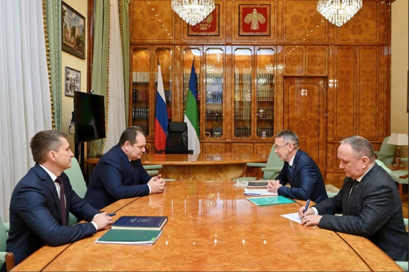 Ростислав Гольдштейн призвал "Коми войтыр" активно включиться в Год единства народов России и Год села.

