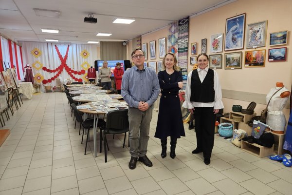 Министр культуры Коми в Прилузье проинспектировала ход капремонта Центральной библиотеки им. В.Юхнина