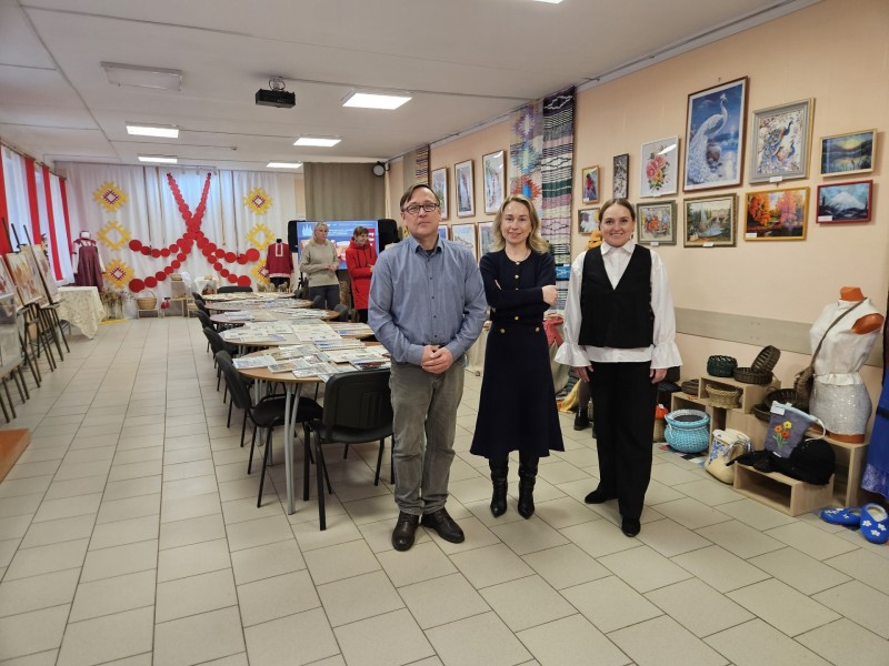 Министр культуры Коми в Прилузье проинспектировала ход капремонта Центральной библиотеки им. В.Юхнина