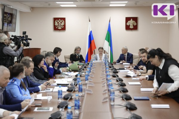 В Коми помощь участникам СВО и их семьям будет продолжена в 2026 году

