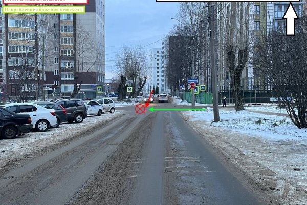 В Сыктывкаре под колеса Opel попала женщина 