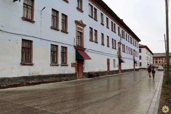 В Инте обновили два двора и территорию возле магазина