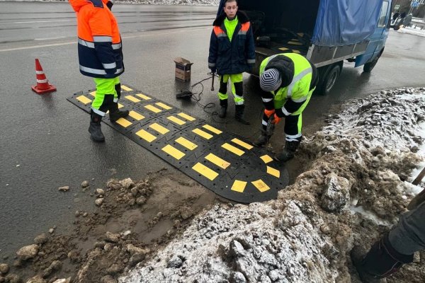 В Сыктывкаре возле ТЦ 