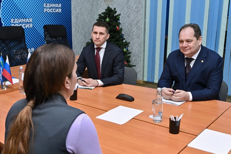 Ростислав Гольдштейн провел личный прием граждан в "Единой России"