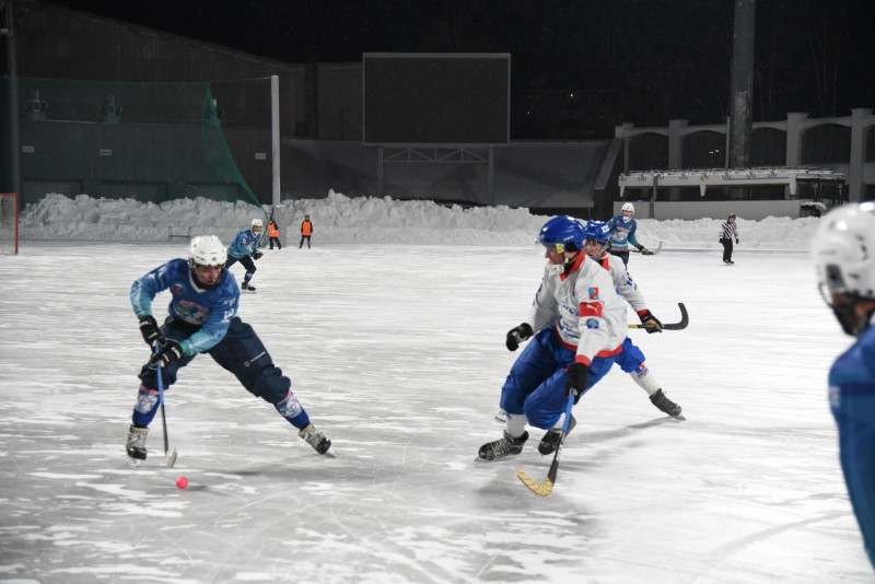 Хоккейная команда "Строитель-Сыктывкар" одержала победу в первой игре нового сезона Высшей лиги