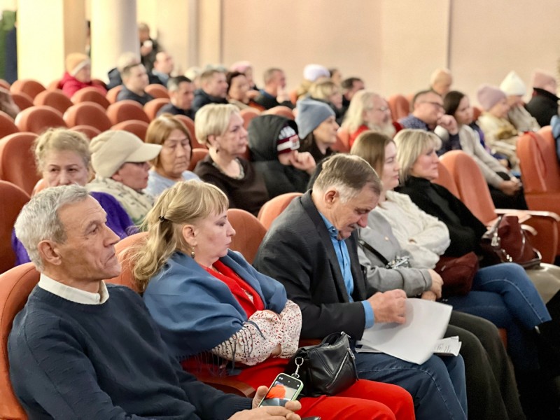 В Сосногорском районе создадут рабочую группу с участием жителей для обсуждения строительства мусоросортировочного комплекса 