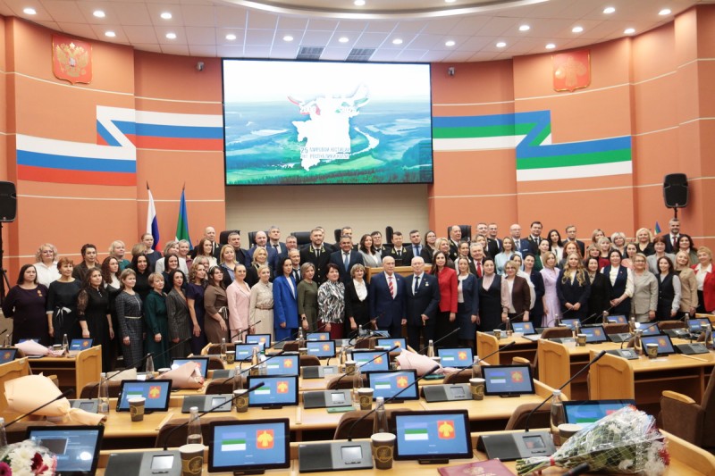 В день 25-летия мировой юстиции в Коми наградили мировых судей 