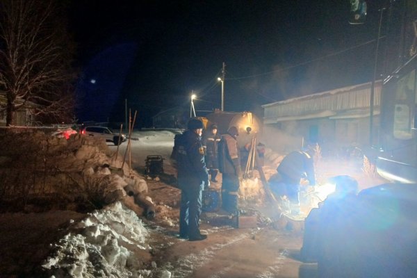 Теплотрассу в Емве повредила снегоуборочная техника 