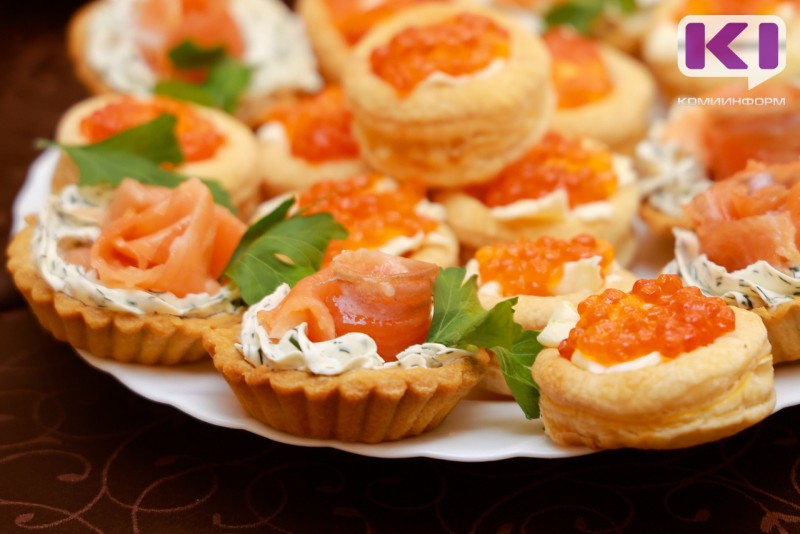 Полиция Коми предупреждает о фейковых распродажах икры и морепродуктов