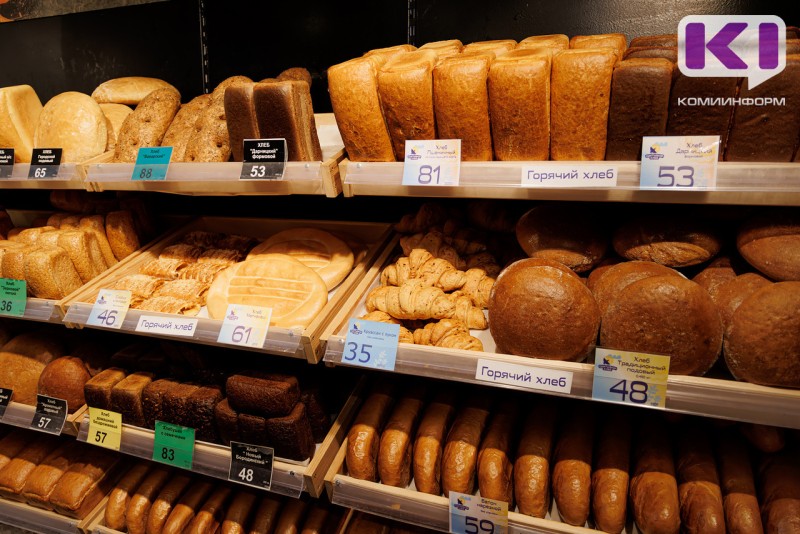 Время хлеба: "Сыктывкархлеб" запустил ежедневные "горячие рейсы" со свежеиспеченной продукцией