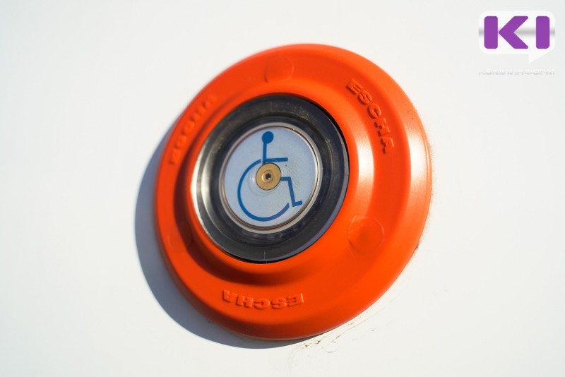 В Коми продлят дополнительные выплаты от республики одиноким родителям, воспитывающим "особенных" детей