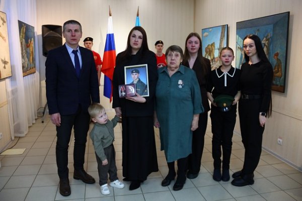 В Сыктывкаре передали госнаграды семьям бойцов, погибших в ходе СВО