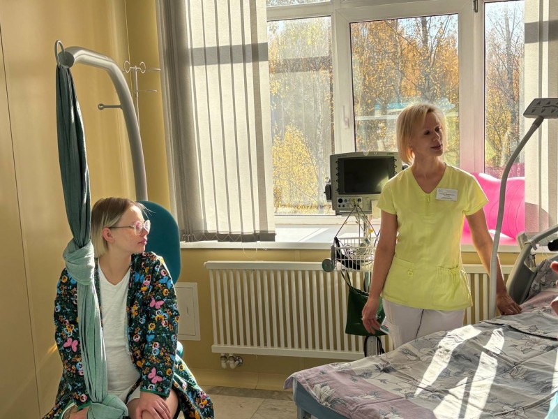 В поддержку рождаемости: в Коми обновляют оборудование Республиканского перинатального центра и открывают новые женские консультации

