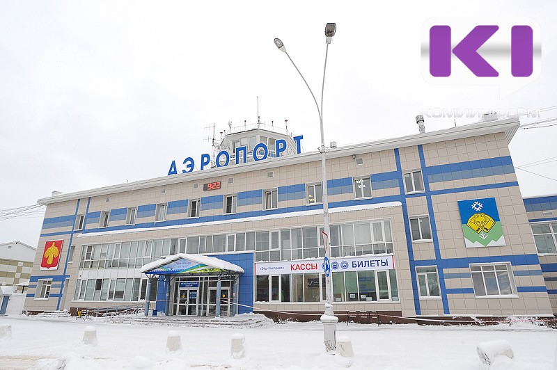 Мошенники уговорили пожилую пару перевести 2 млн рублей на "безопасный счет" через банкомат в сыктывкарском аэропорту 