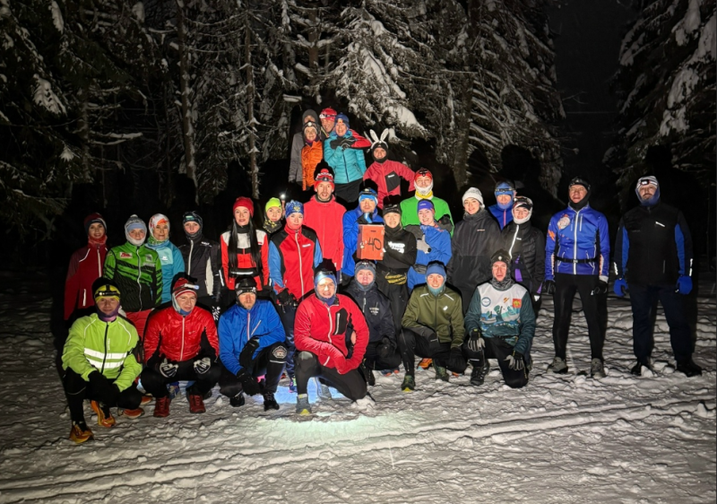 Пробежка в свете фонариков: сыктывкарские бегуны собрали 44,5 тысяч рублей в помощь детям на благотворительном забеге