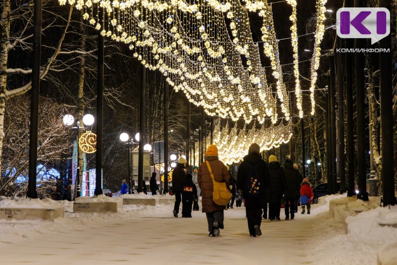 Жители Сыктывкара заслуживают каждый день просыпаться в красивом городе - депутат Константин Иванов о новогоднем оформлении