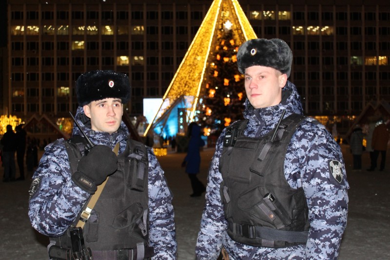 В Сыктывкаре и Усинске росгвардейцы задержали подозреваемых в тяжких преступлениях