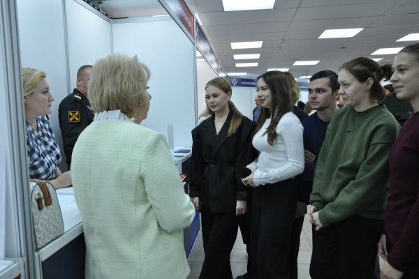 Более 5,5 тысяч жителей Коми нашли работу в 2025 году с помощью службы занятости