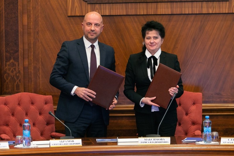 Правительство Республики Коми и страховая компания "СОГАЗ" заключили соглашение о сотрудничестве